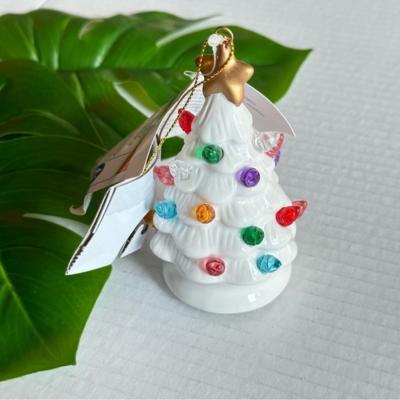 Target Wondershop Lit Retro Christmas Tree Ceramic Ornament White NEW - Picture 6 of 7
